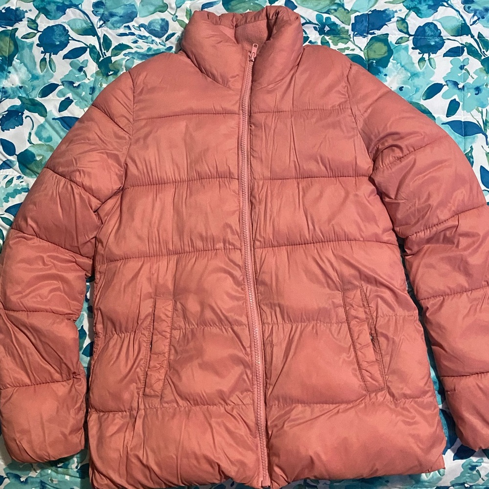 Used old navy puff jacket, pink color!!